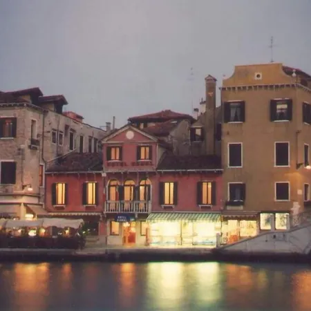 Canal & Walter Hotel Venedig