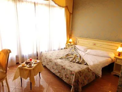 Canal & Walter 3* 威尼斯