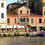 Canal & Walter Hotel Venise