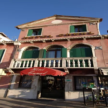 Hotel Canal & Walter Veneza